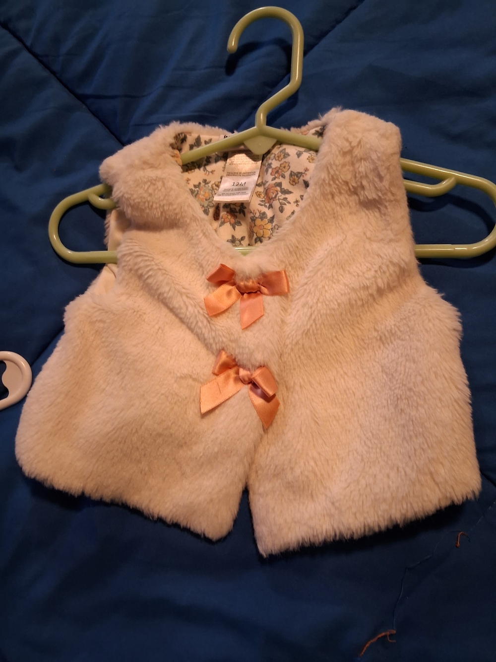 Nicole Miller Cream Faux-Fur Girls' Vest with Peach Bows